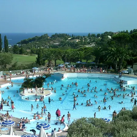 Garden Level With Sea View For 6 People Saint-Raphaël